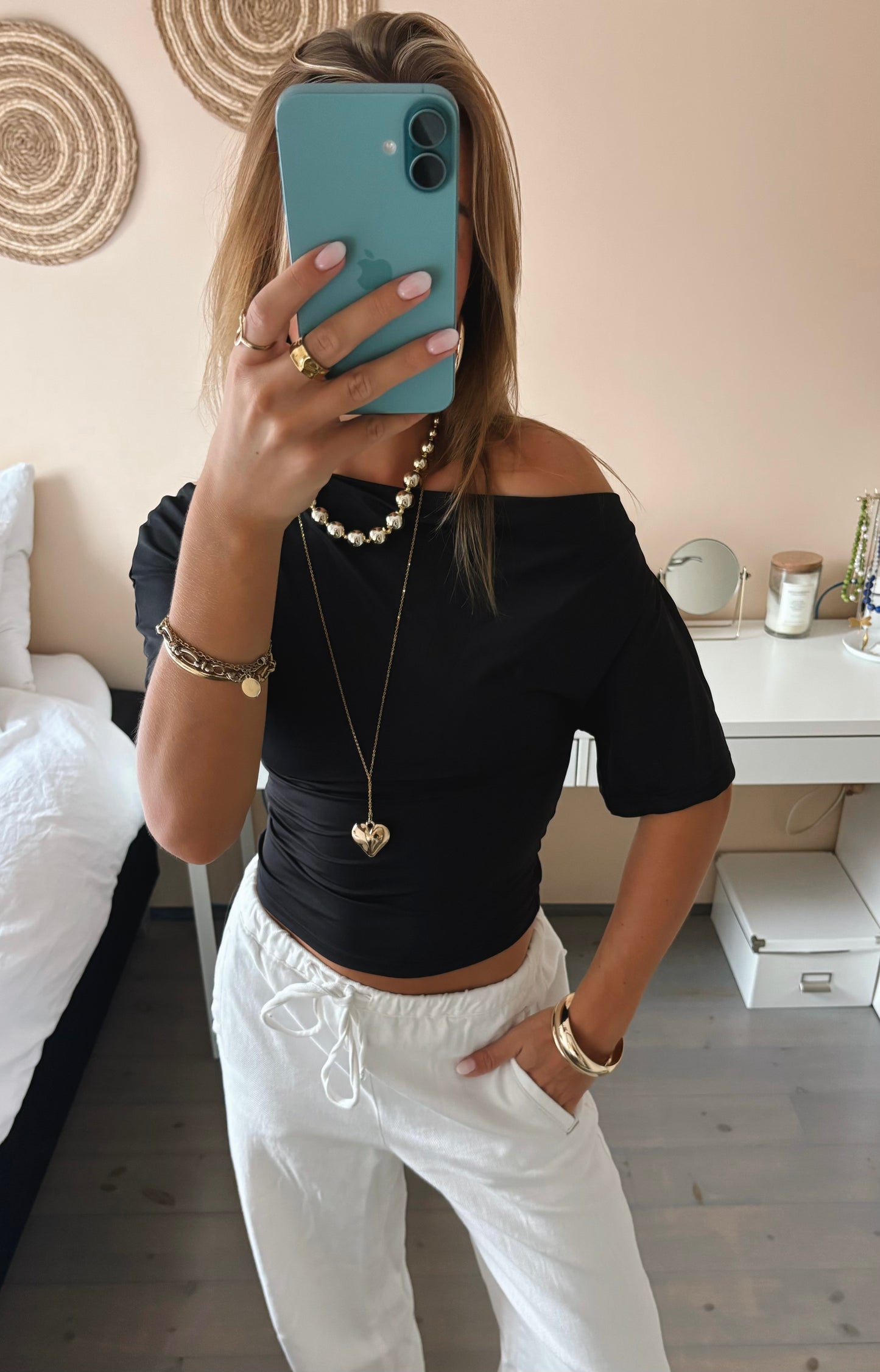 Fitted Top