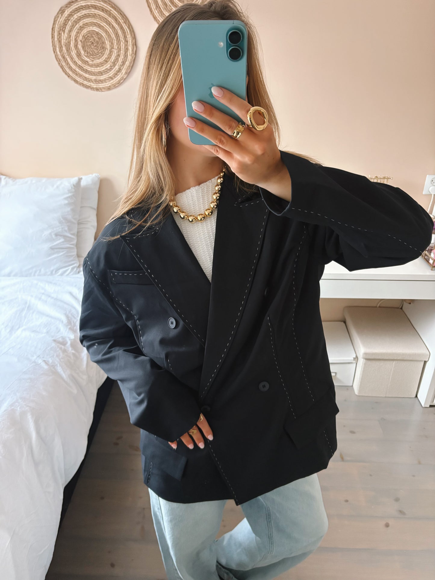 Oversized Stitch Blazer