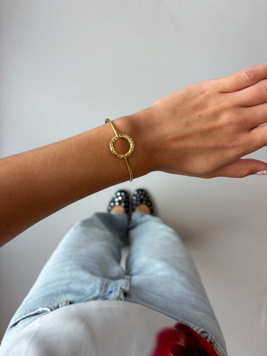 Minimal Circle Bangle - MOOS the Label